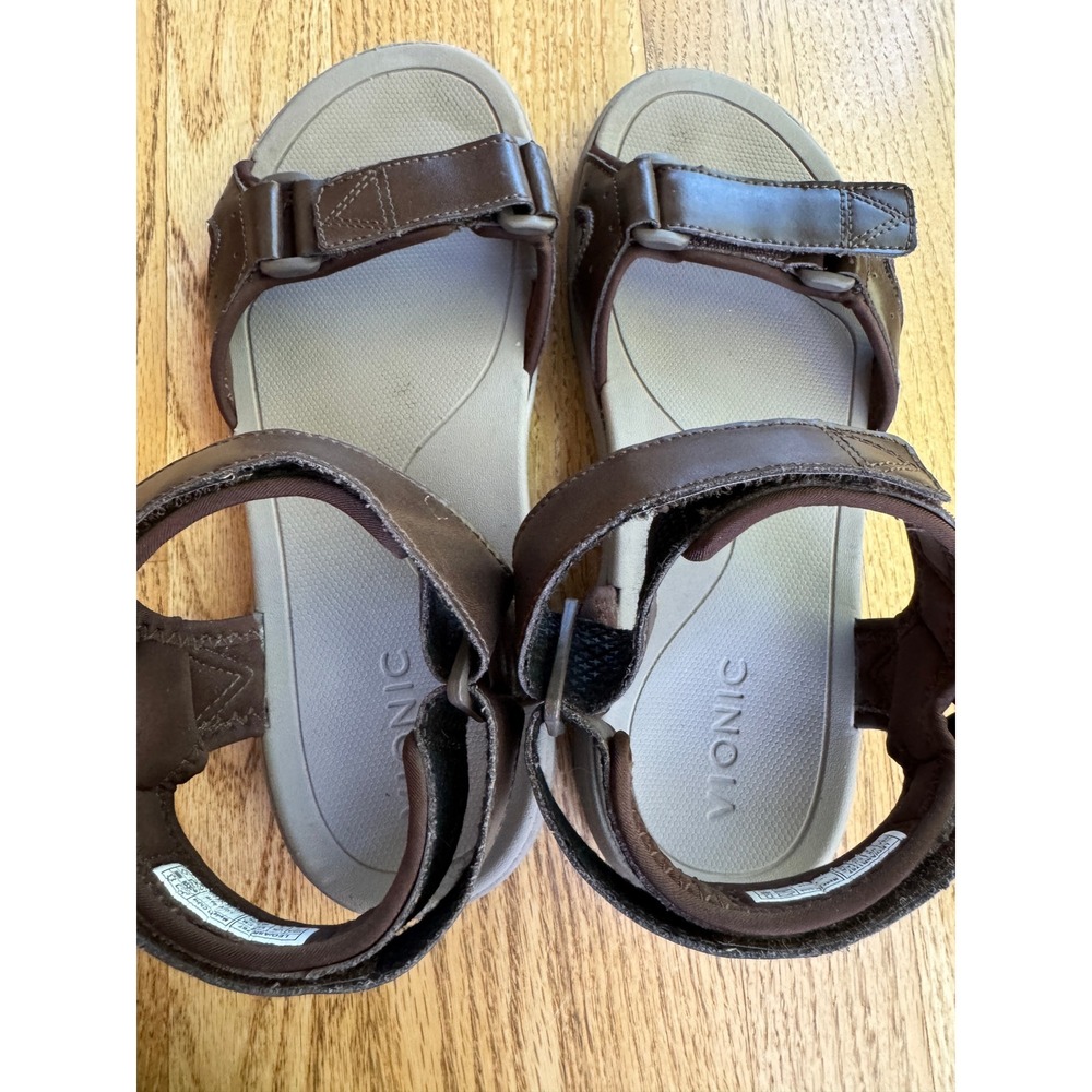 Vionic Leo Sandals Mens 7 Brown Adjustable Straps Leather Comfort Travel